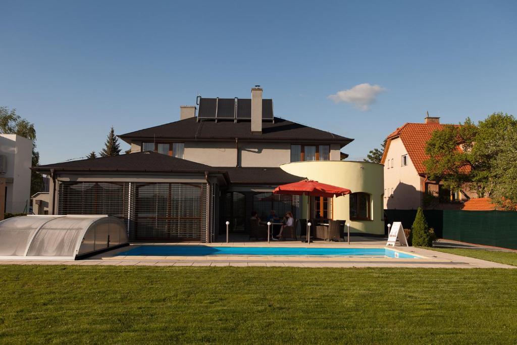 Villa Golf Sliac Ruang foto